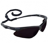 Újra raktáron a Kimberly Clark Nemesis  Safety V30 füstszínű szemüvege